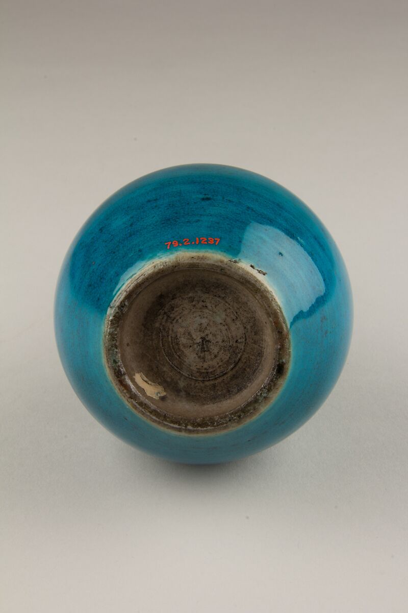 Vase, Porcelain with turquoise glaze, China