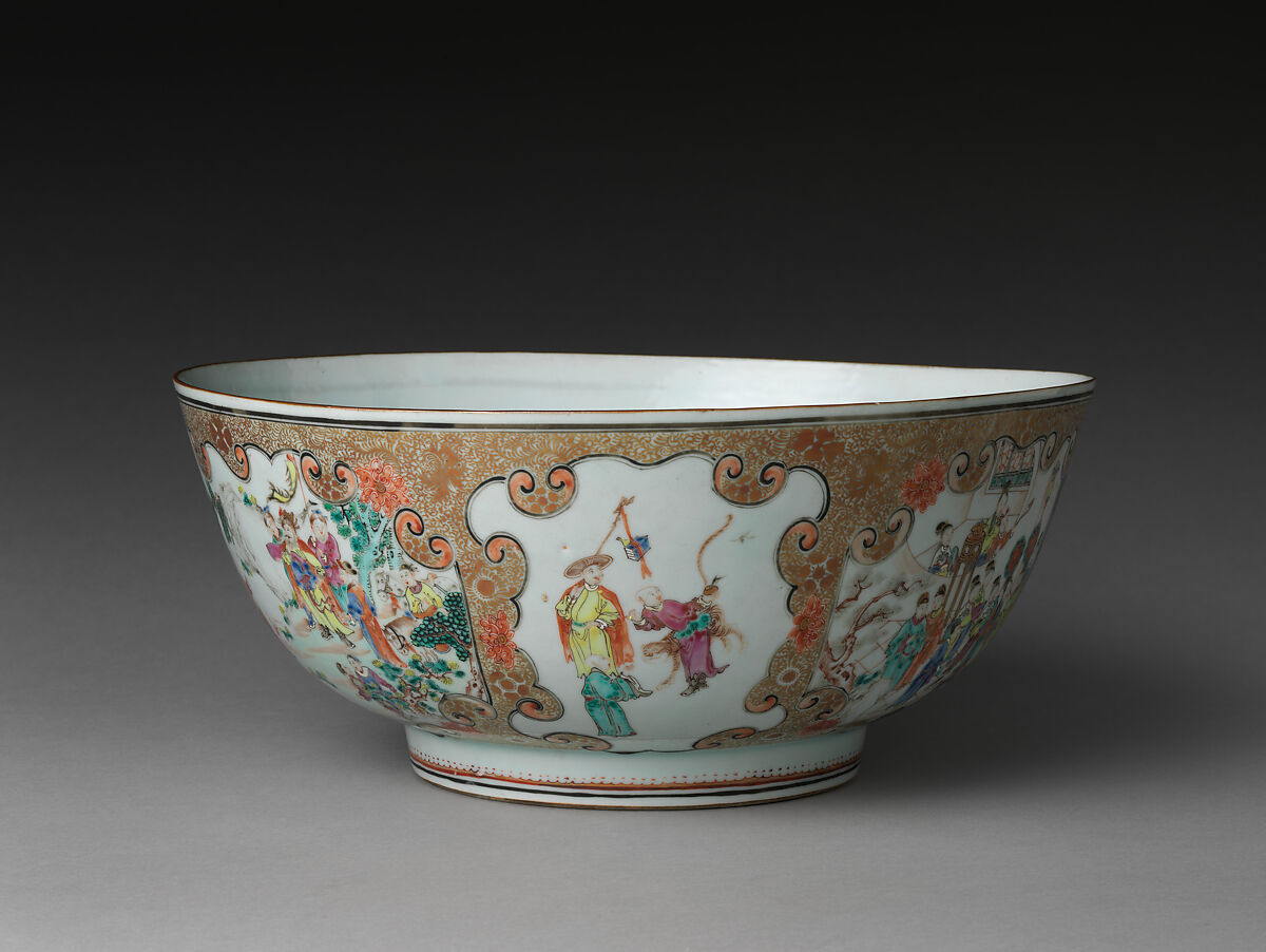 Bowl with acrobatic performance, Porcelain painted with overglaze polychrome enamels (Jingdezhen ware), China