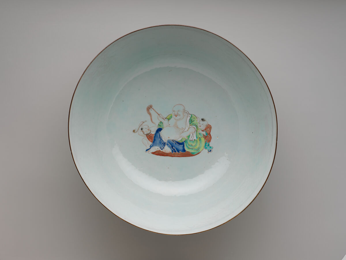 Bowl with acrobatic performance, Porcelain painted with overglaze polychrome enamels (Jingdezhen ware), China