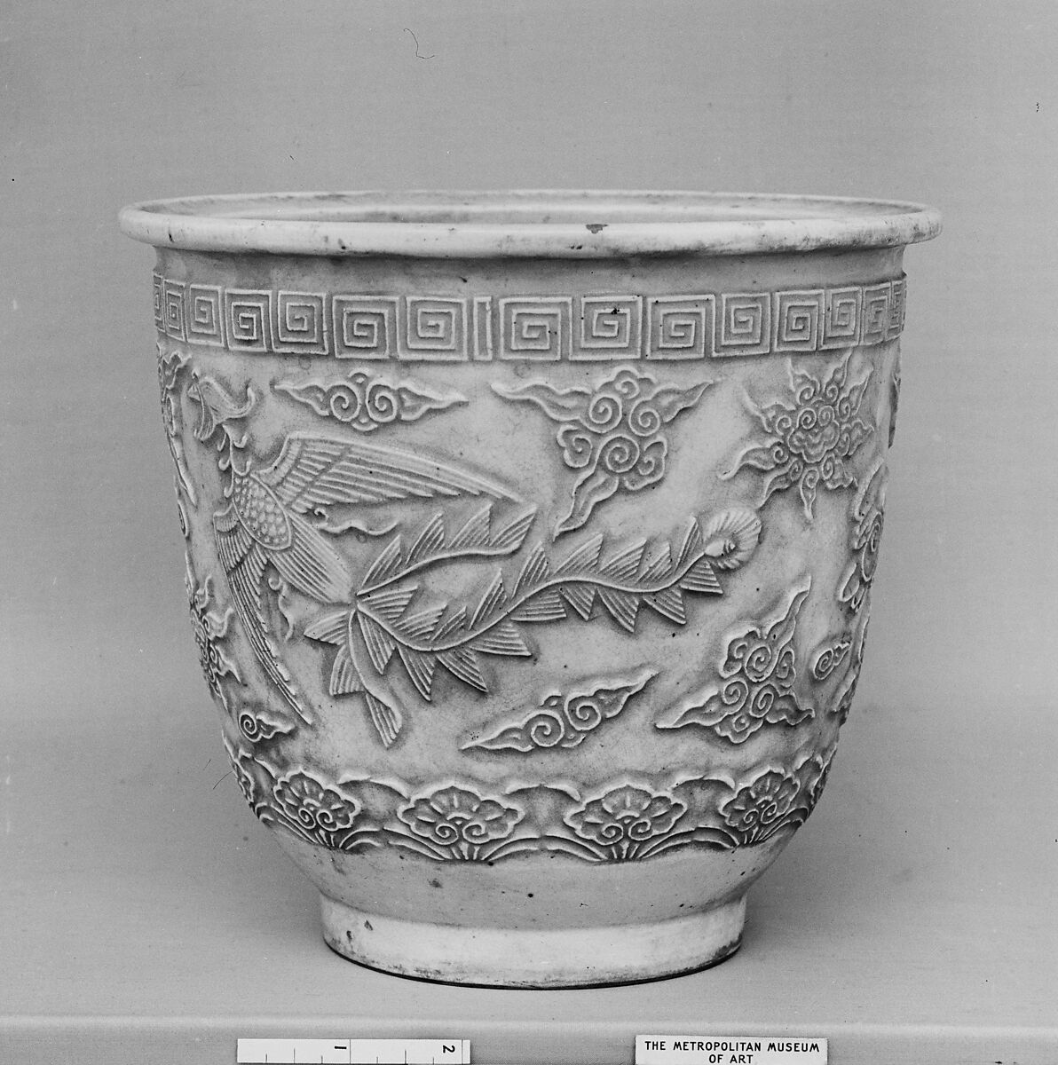 Flower Pot, Eiraku Hozen (Japanese, 1795–1854), Paste covered with a transparent crackled glaze (Kyoto ware), Japan 