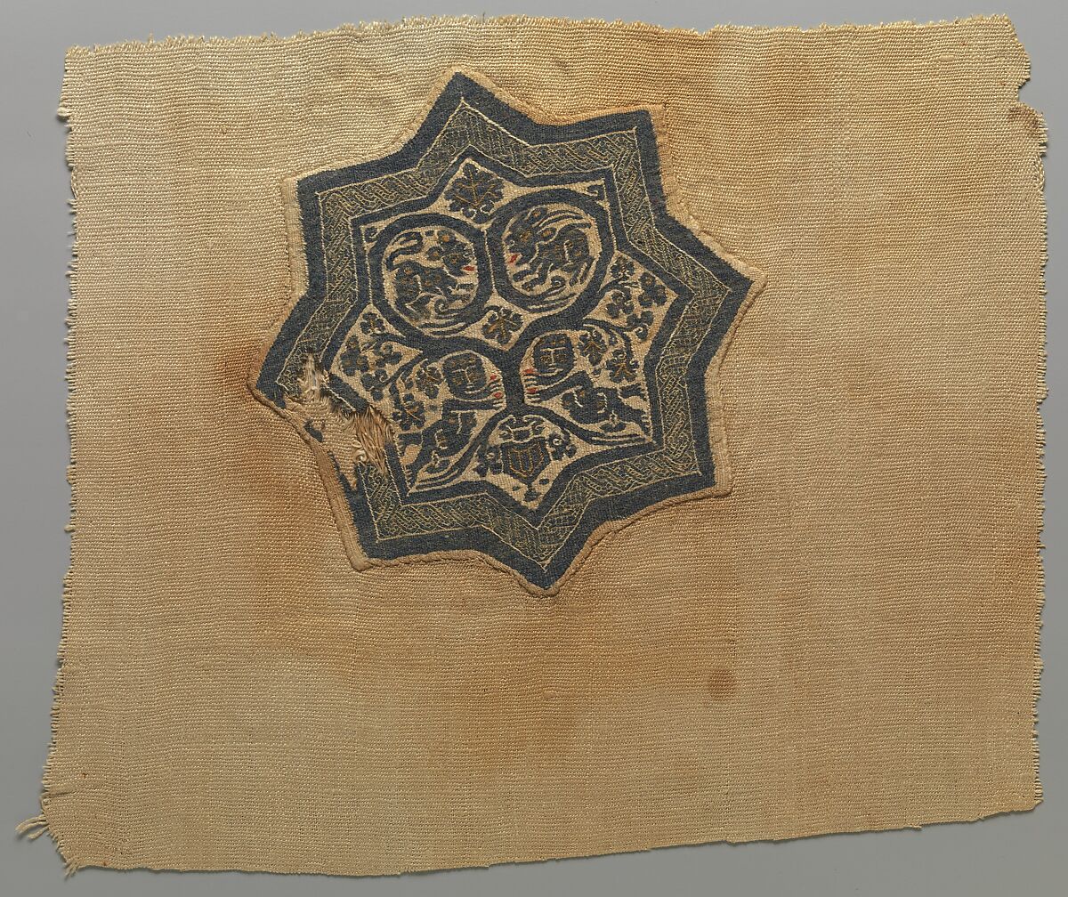 Textile Fragment with Inhabited Vine in an Eight-Pointed Star, Linen, wool, Coptic 