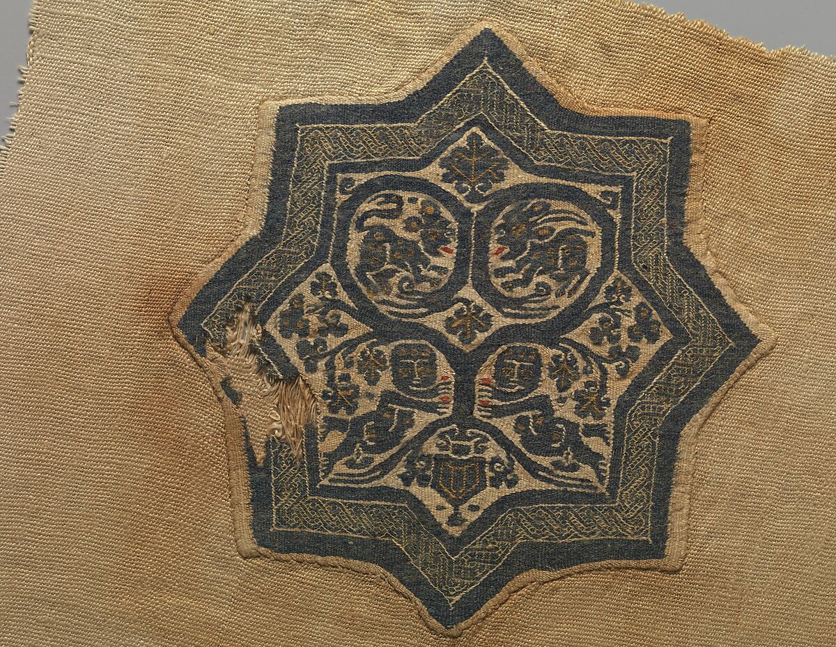 Textile Fragment with Inhabited Vine in an Eight-Pointed Star, Linen, wool, Coptic