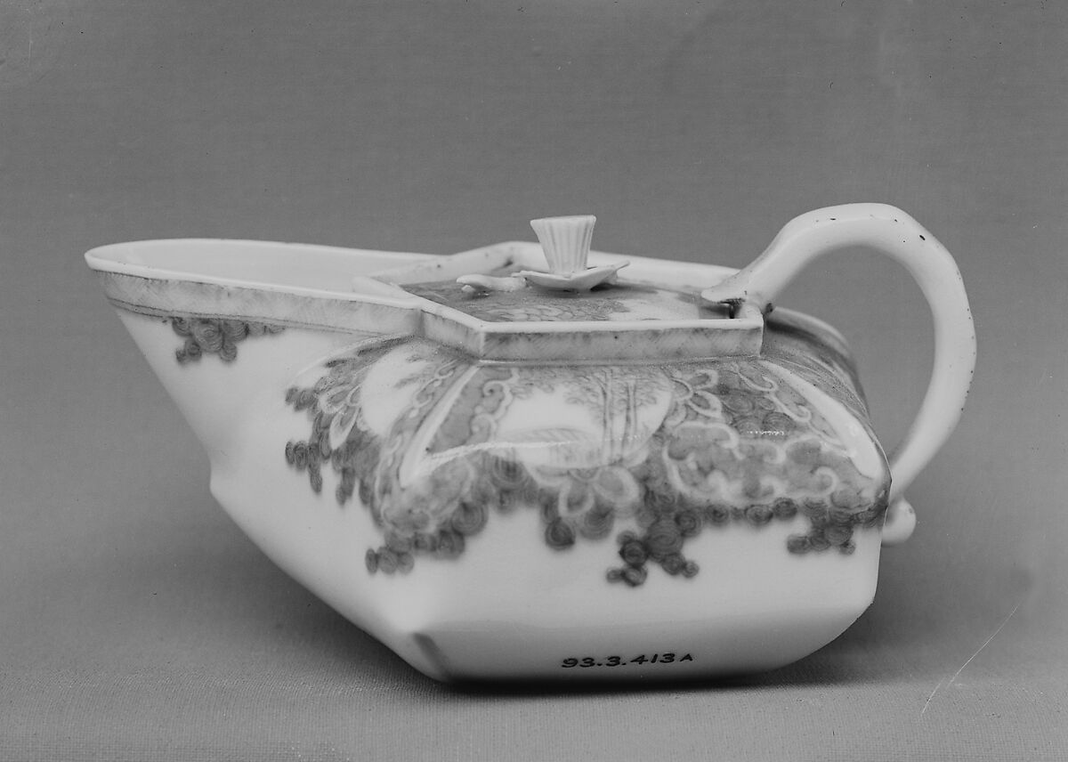 Teapot, White porcelain decorated with blue under the glaze (Kyoto ware), Japan 