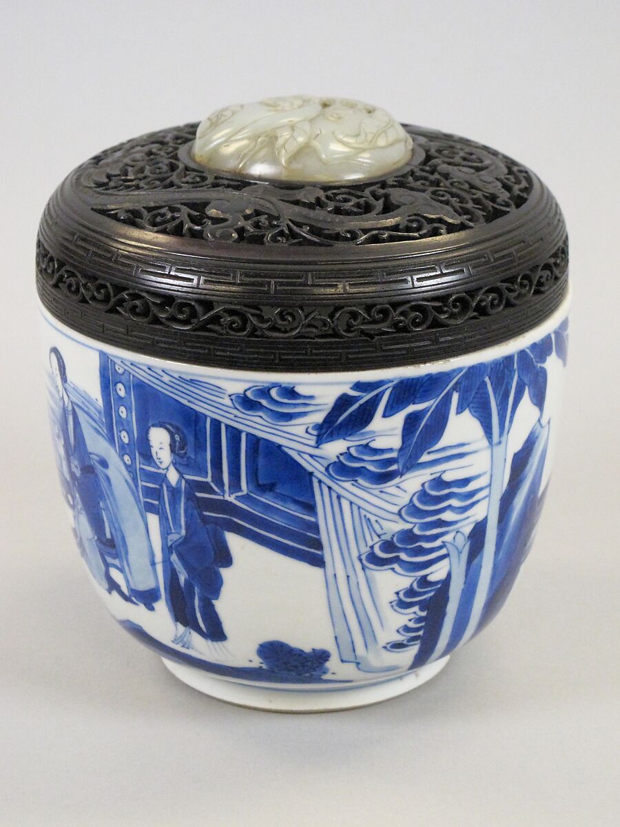 Jar with theatrical scene, Porcelain painted in underglaze cobalt blue (Jingdezhen ware), wooden lid with a jade knob, China