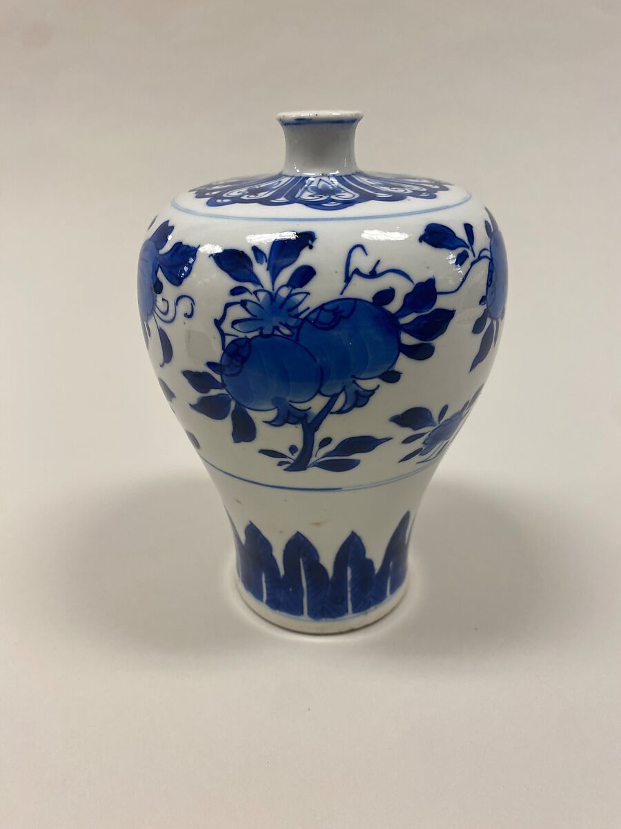 Meiping vase  with peaches, pomegranades, and fingered citrons, Porcelain painted in underglaze cobalt blue (Jingdezhen ware), China 