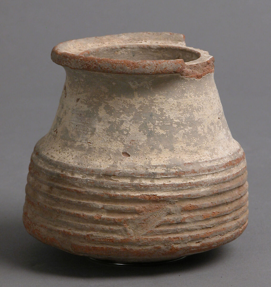 Pot, Earthenware, slip decoration, Coptic 