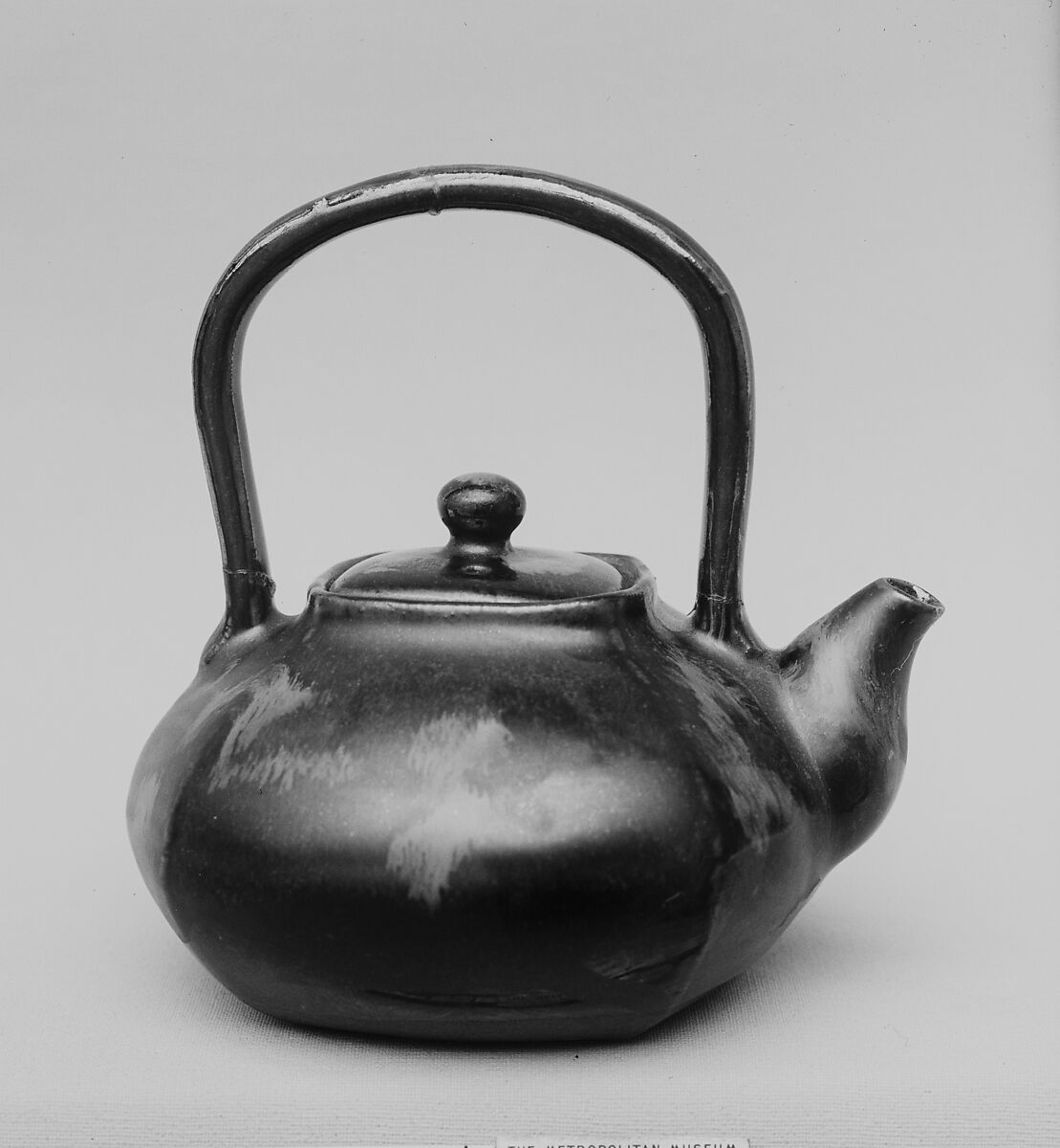 Teapot, Clay covered with a spotted glaze (Takatori ware), Japan 