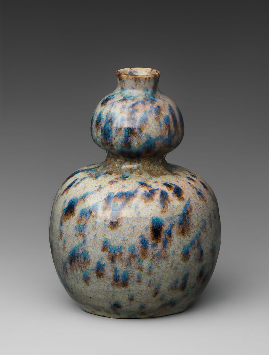 Bottle, Pottery covered with a crackled glaze (Seto ware), Japan