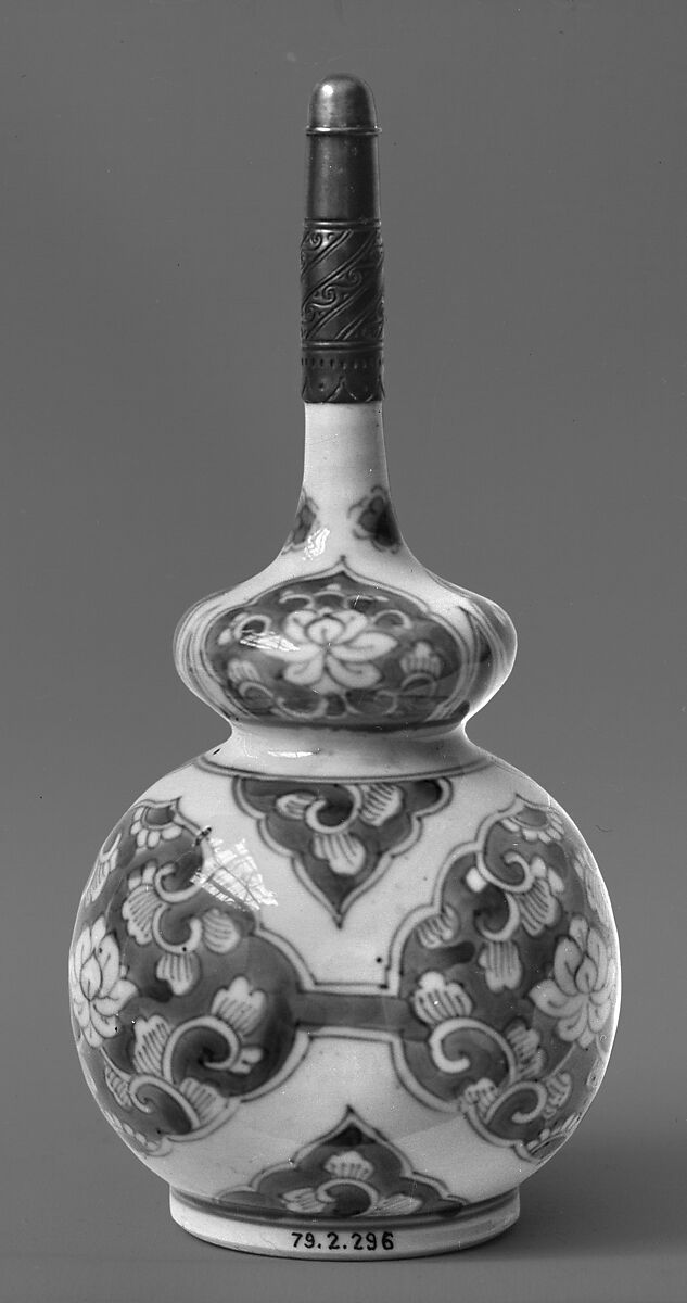 Sprinkler in the form of double gourd, Porcelain painted in underglaze cobalt blue (Jingdezhen ware), metal mounts, China 