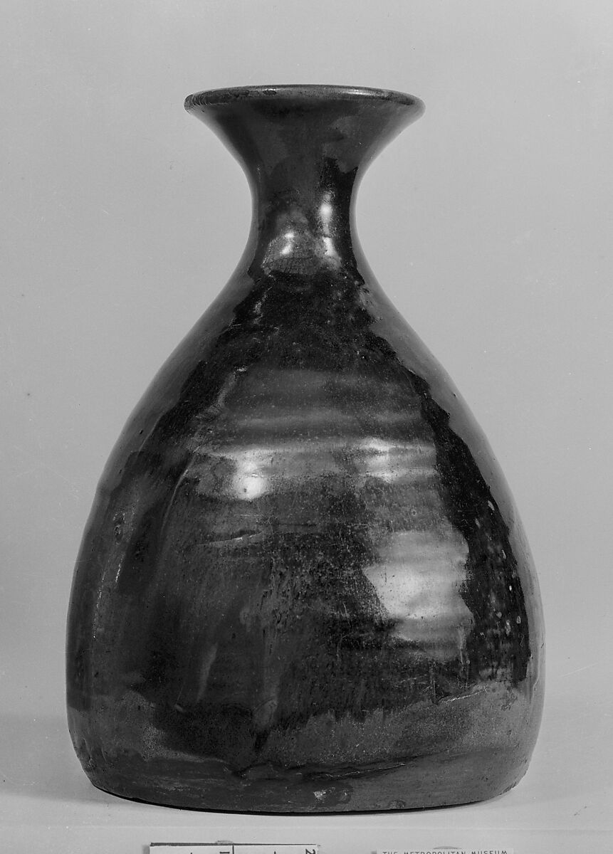 Bottle, Clay; glaze strongly marked with splashes (Seto ware), Japan 