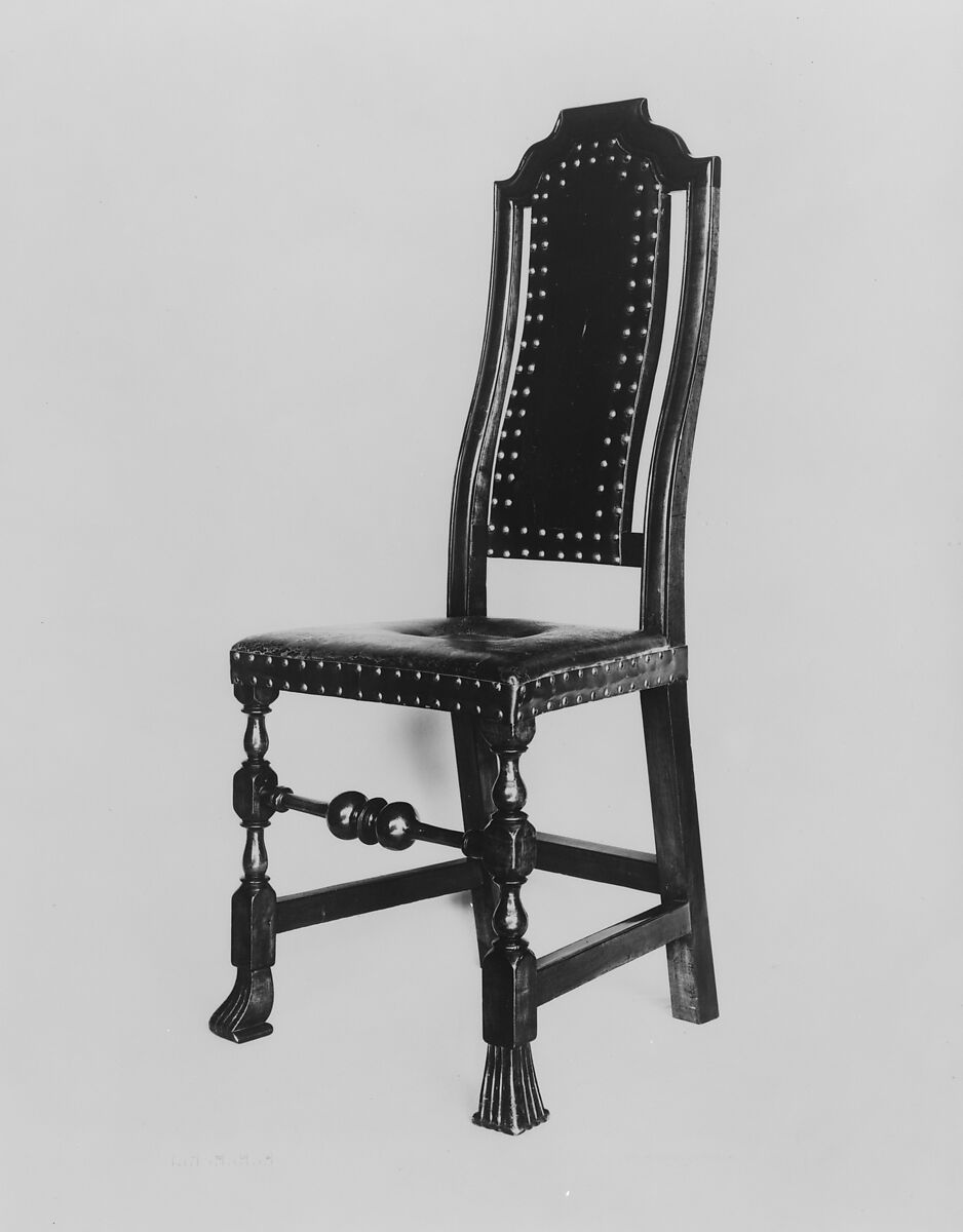 Leather chair, Soft maple, ash, American