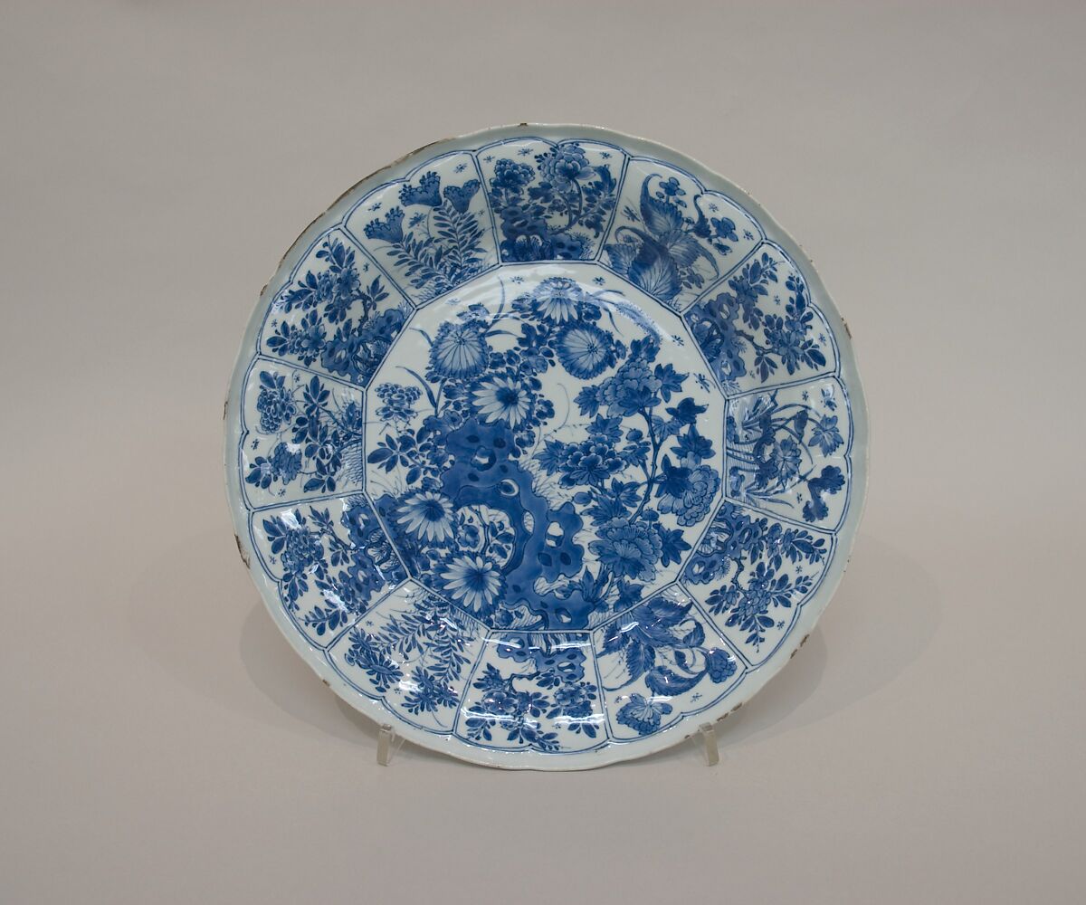 Dish with flowers, Porcelain painted in underglaze cobalt blue (Jingdezhen ware), China 