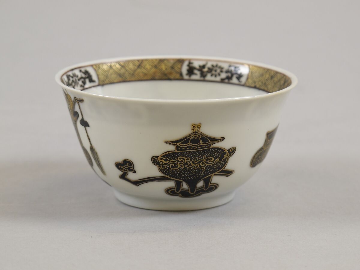 Cup, Porcelain painted in overglaze black enamel and gilt, China
