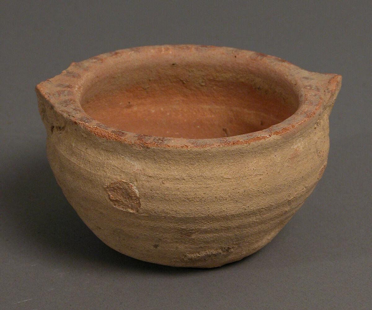 Pot, Earthenware, slip decoration, Coptic 