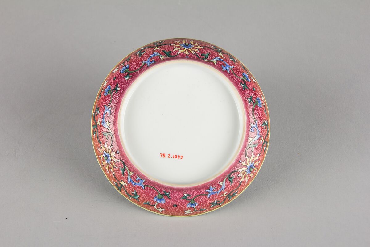 Saucer, Porcelain painted in overglaze polychrome enamels and silver, with engraved decoration, China