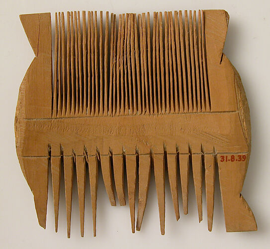 Comb