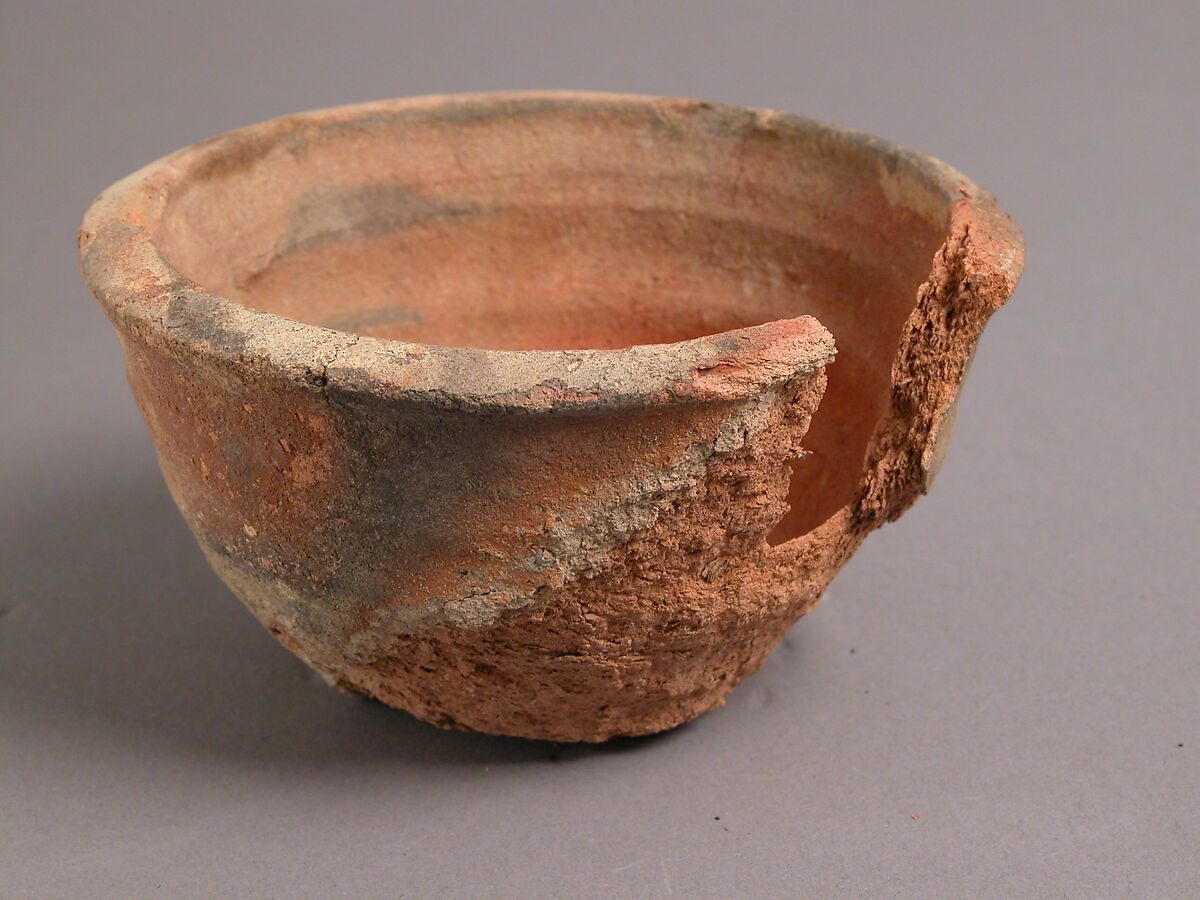 Bowl, Earthenware, slip decoration, Coptic 