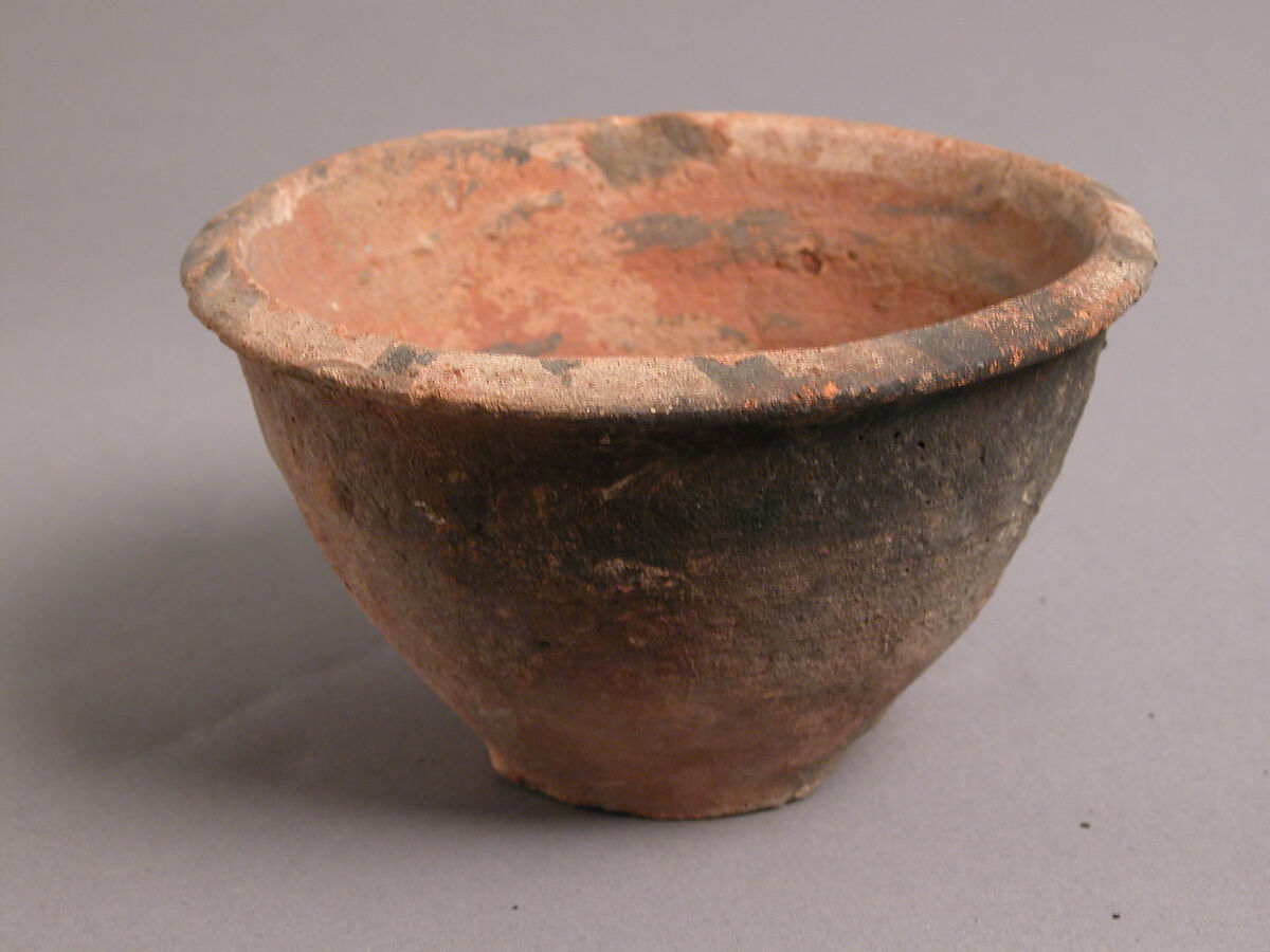 Bowl, Earthenware, slip decoration, Coptic 