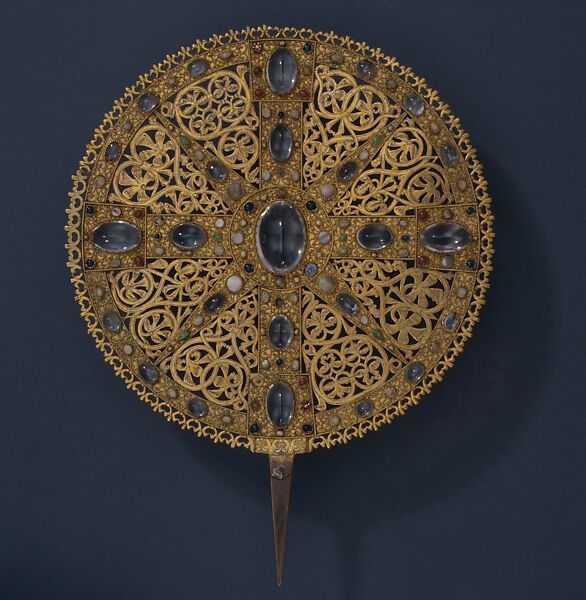 Liturgical Fan, Gilded copper alloy, rock crystal, semiprecious stones, and ancient intaglios, German (Hildesheim) 