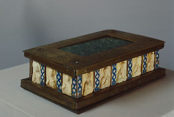 Portable Altar, Serpentine, walrus ivory, champlevé enamel, and gilded copper; wood core, German (Hildesheim) 