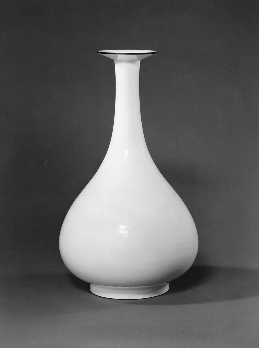 Bottle with Dragons, "Soft paste" porcelain with incised decoration under glaze (Jingdezhen ware), China