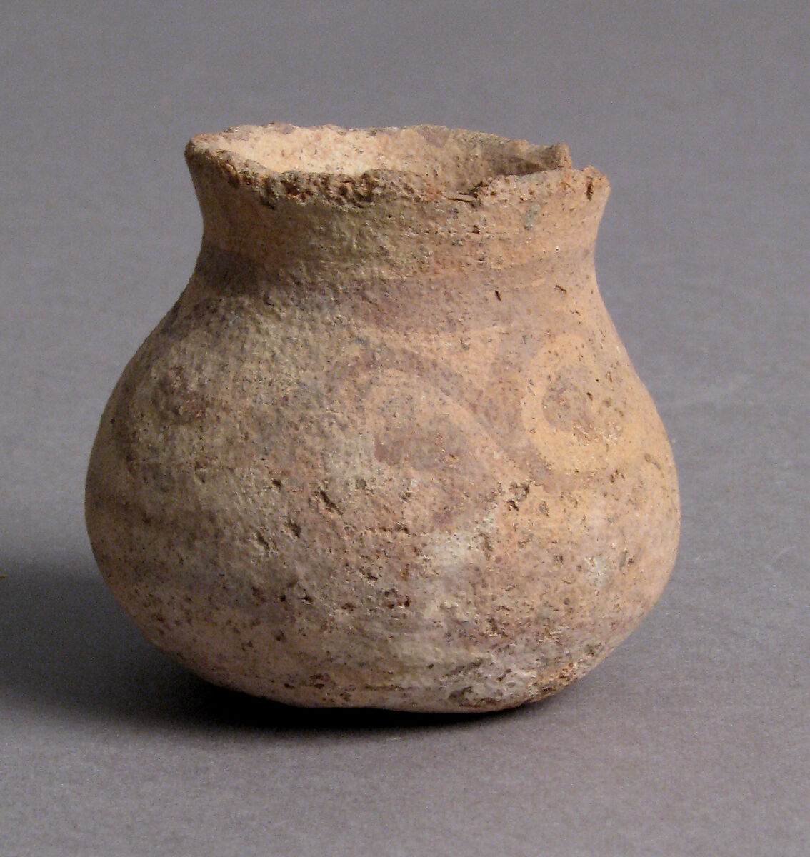 Pot, Earthenware, slip decoration, Coptic 