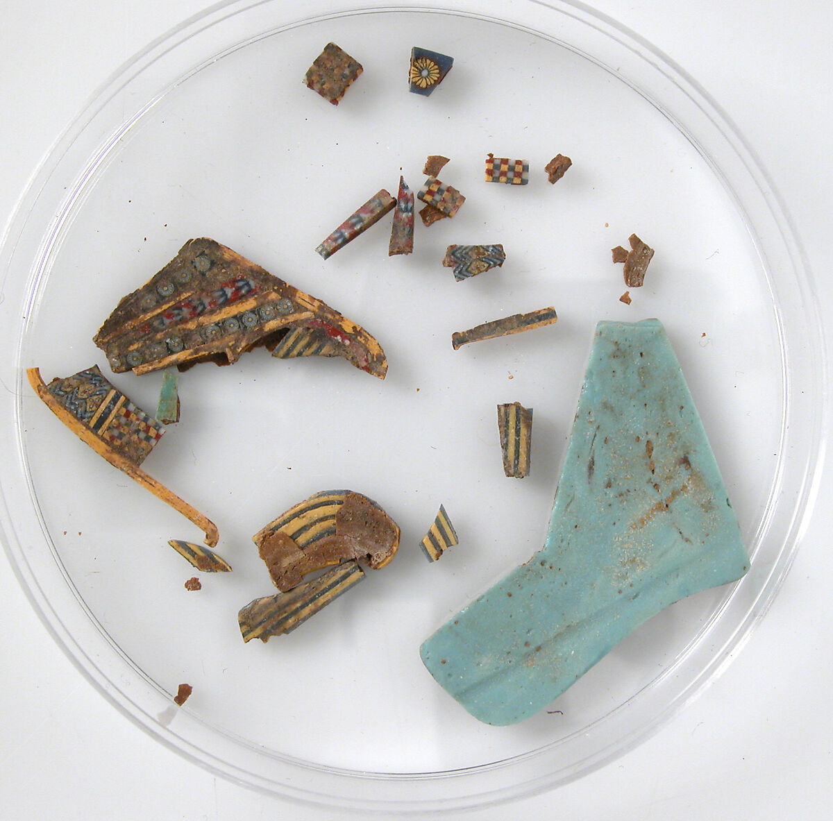 Fragments, Glass (?), Coptic 