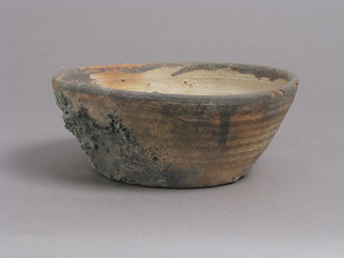 Bowl, Earthenware with slip decoration, Coptic 