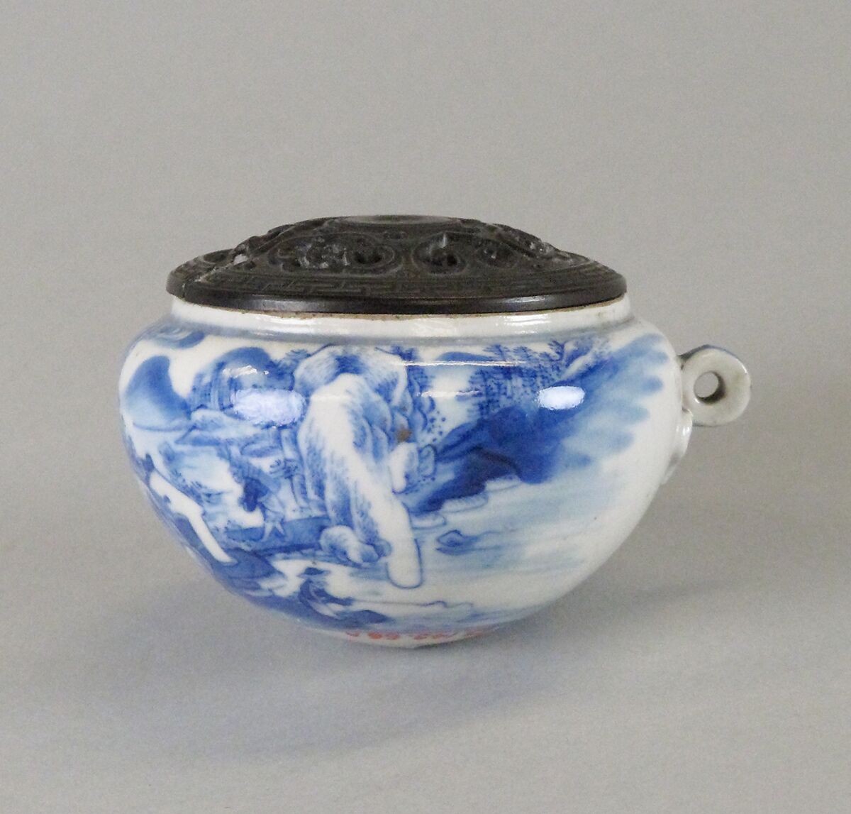 Bird Cup, Porcelain decorated in underglaze blue, China 