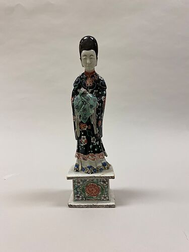 Figure of a standing lady