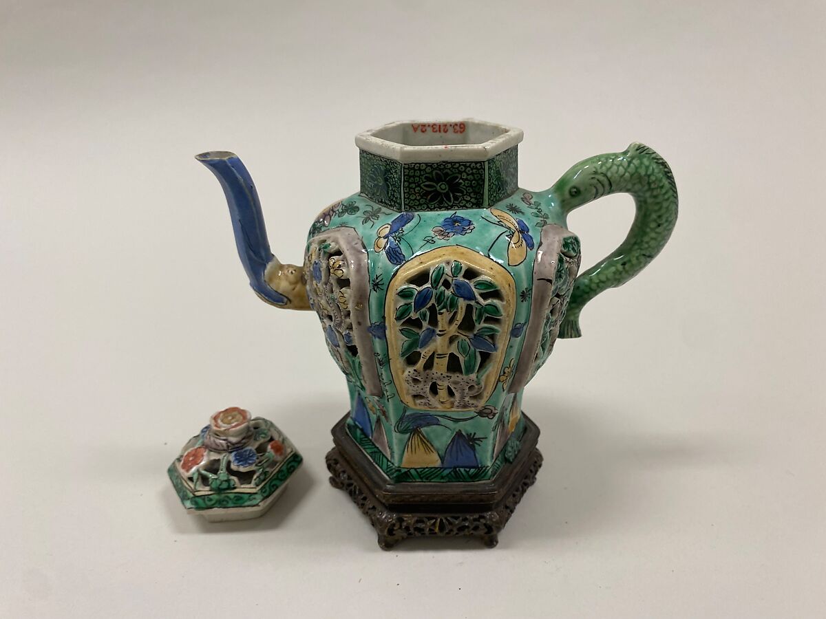 Wine pot, Porcelain painted in polychrome enamels over the biscuit (Jingdezhen ware), China