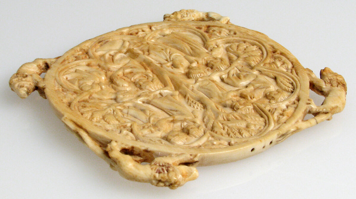 Mirror Case with scenes of paired lovers, Elephant Ivory, French