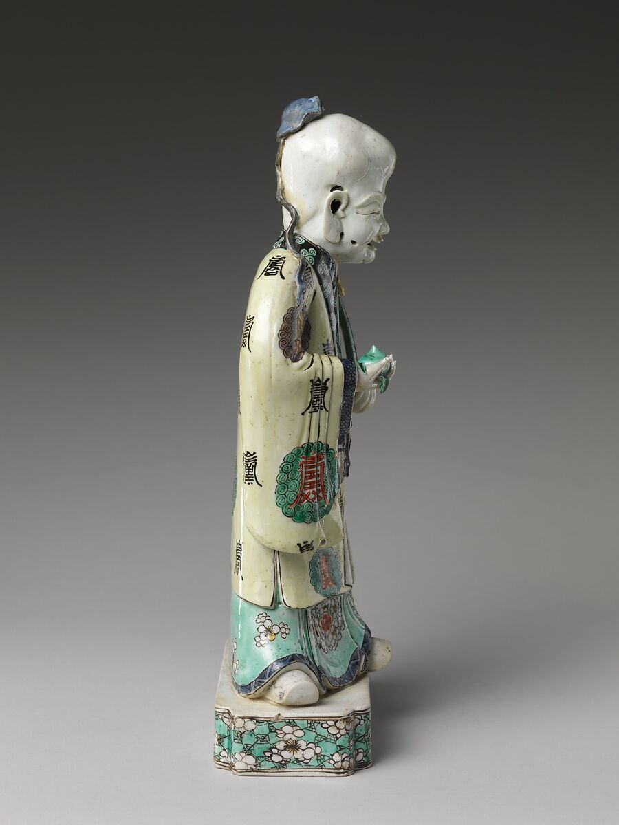 God of Longevity (Shoulao), Porcelain painted in overglaze polychrome enamels and gold (Jingdezhen ware), China