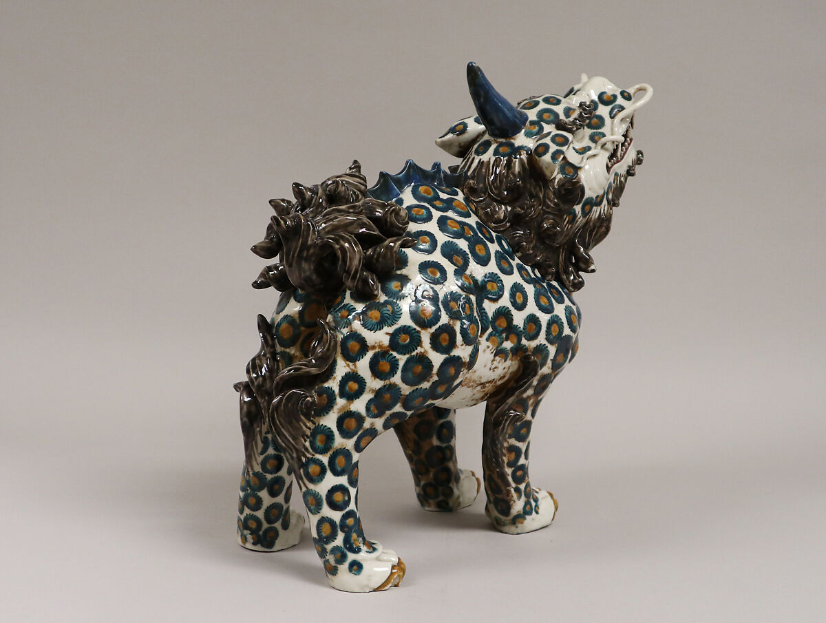 Censer in the form of a Kirin, Porcelain decorated in enamels; (Middle-period renaissance Kutani ware), Japan