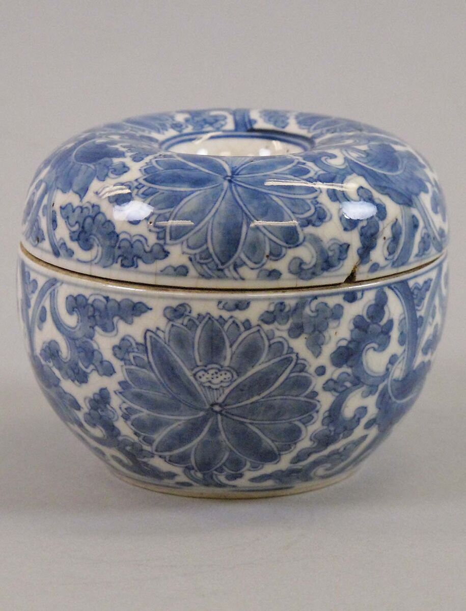 Box with perforated cover | China | Qing dynasty (1644–1911), Kangxi ...