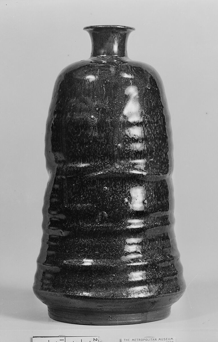 Bottle, Clay with dark brown mottled glaze, shading into lighter tones (Karatsu ware), Japan 