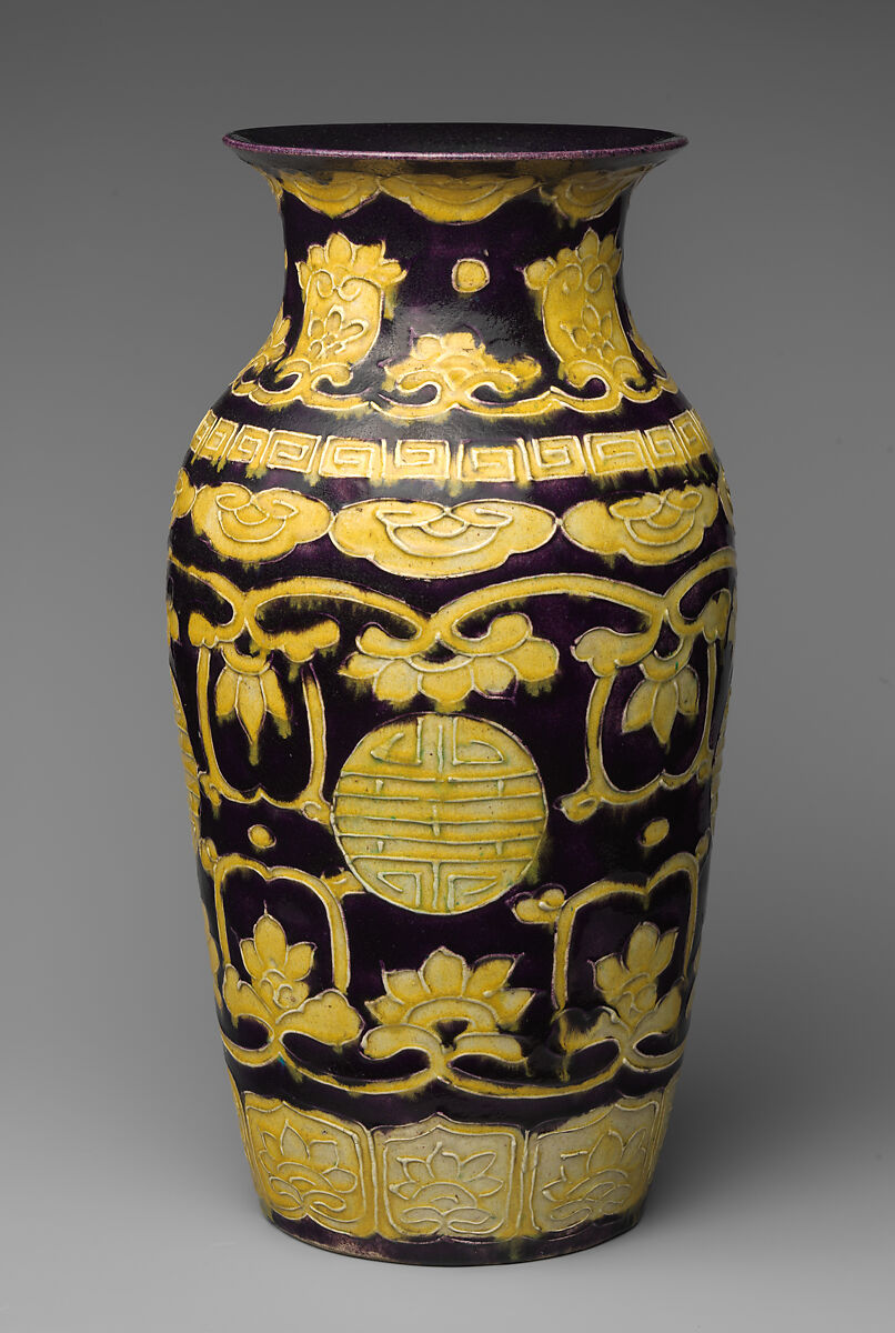Jar, Bukkadō (Japanese), Porcelain decorated in the paste (Kairakuen ware), Japan