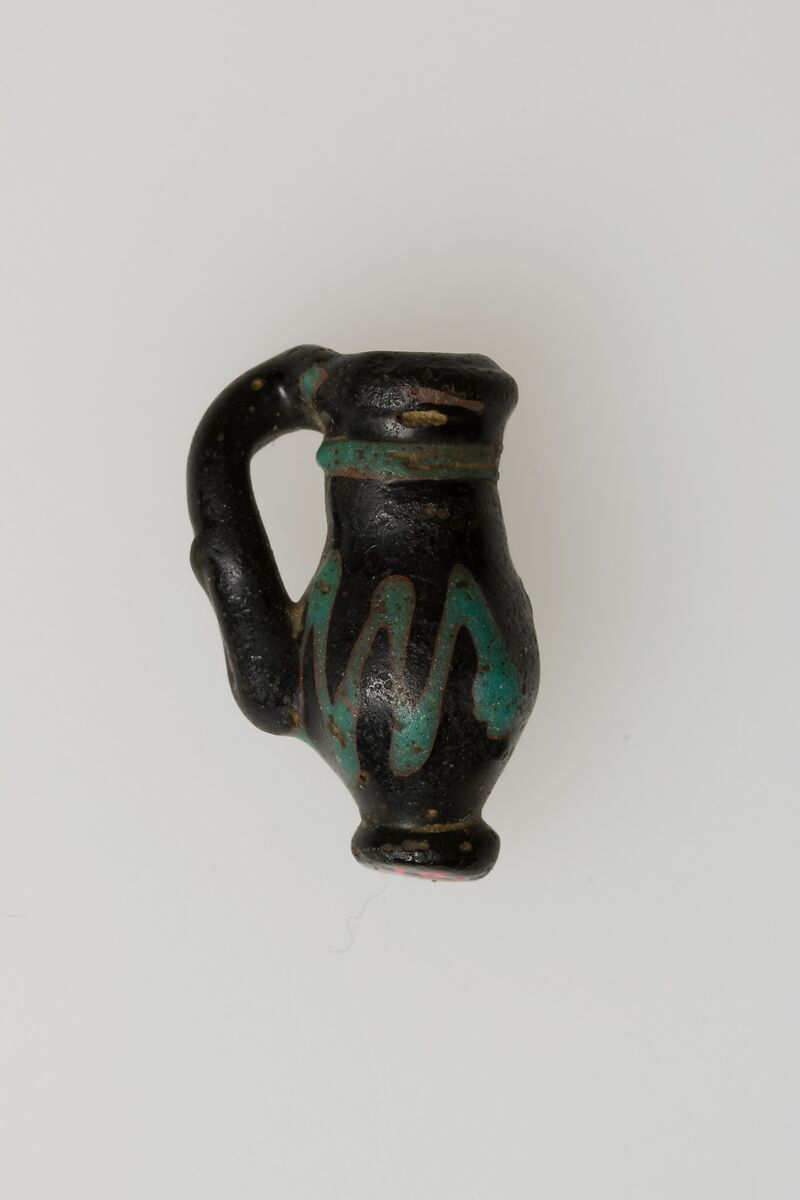 Pendant, vase, Glass, Egyptian possibly