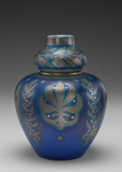 Vase, Pilkington &amp; Co. (British), Earthenware (so-called "Lancastrian Lustre-Ware") 