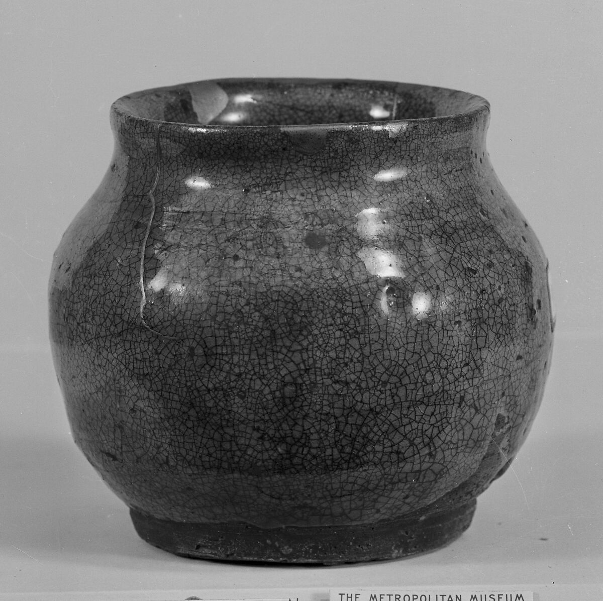 Bowl, Clay with light brown crackled glaze; foot unglazed; lacquer repairs (Ki Seto ware), Japan 