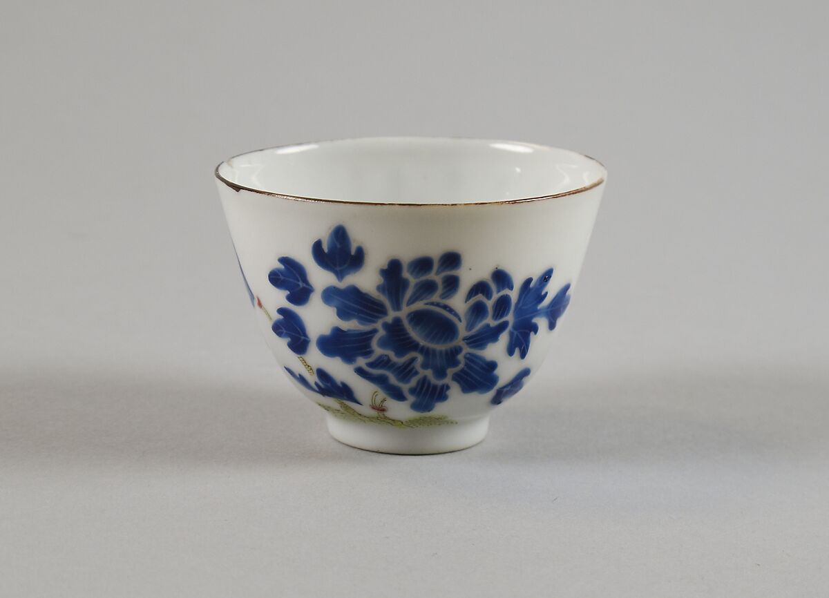 Cup with flowers and poem, Porcelain painted in overglaze polychrome enamels (Jingdezhen ware), China