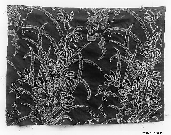 Textile fragment, Unknown Designer, Silk taffeta 