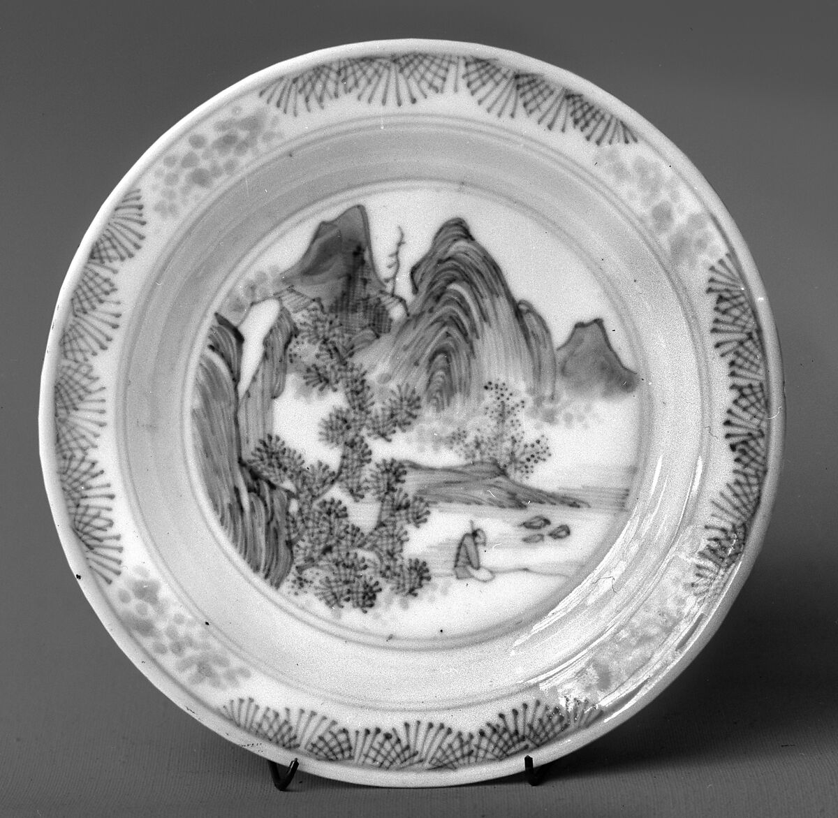 Saucer with landscape, Porcelain painted in underglaze cobalt blue (Jingdezhen ware), China