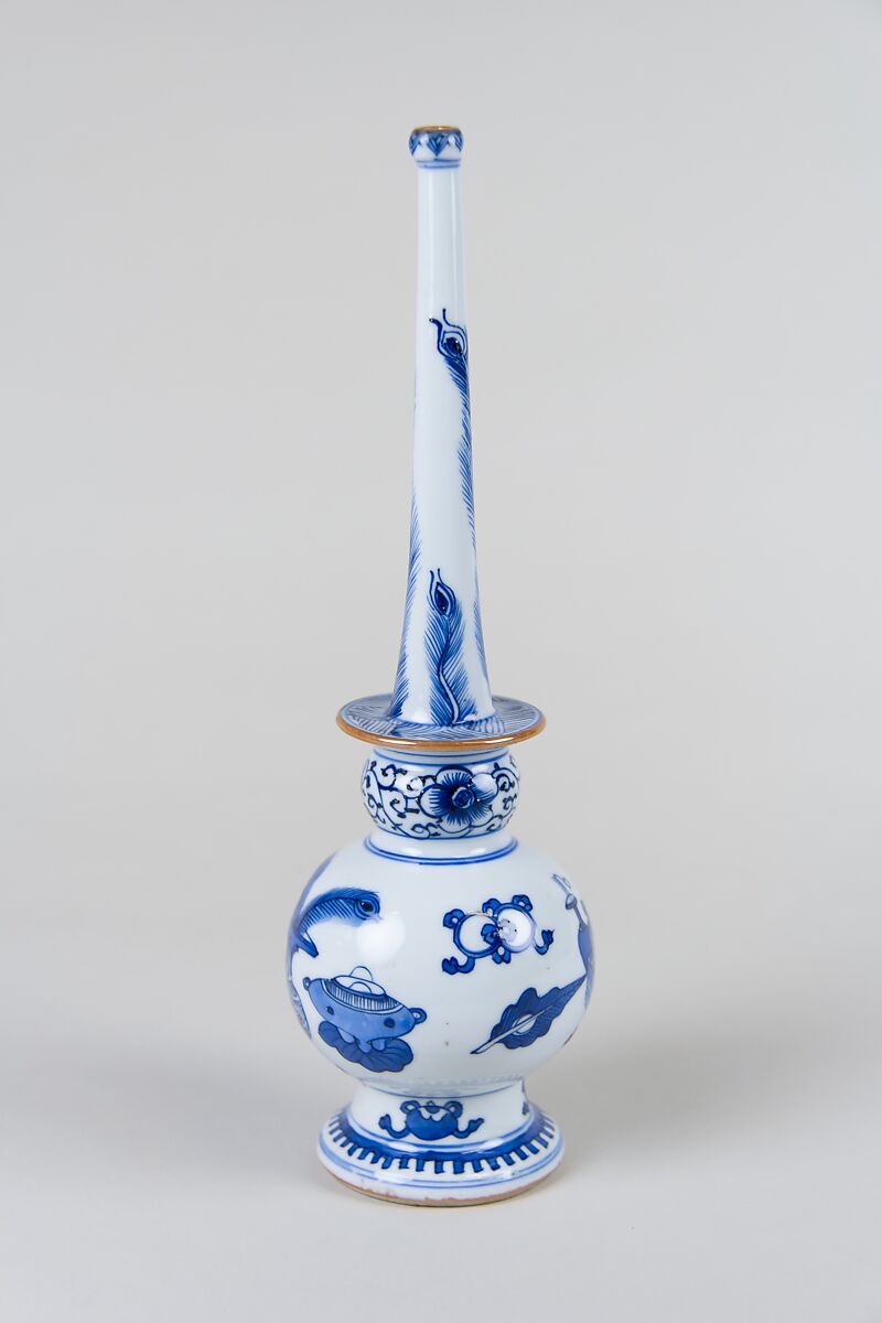 Rosewater Sprinkler, Porcelain painted in underglaze blue, China
