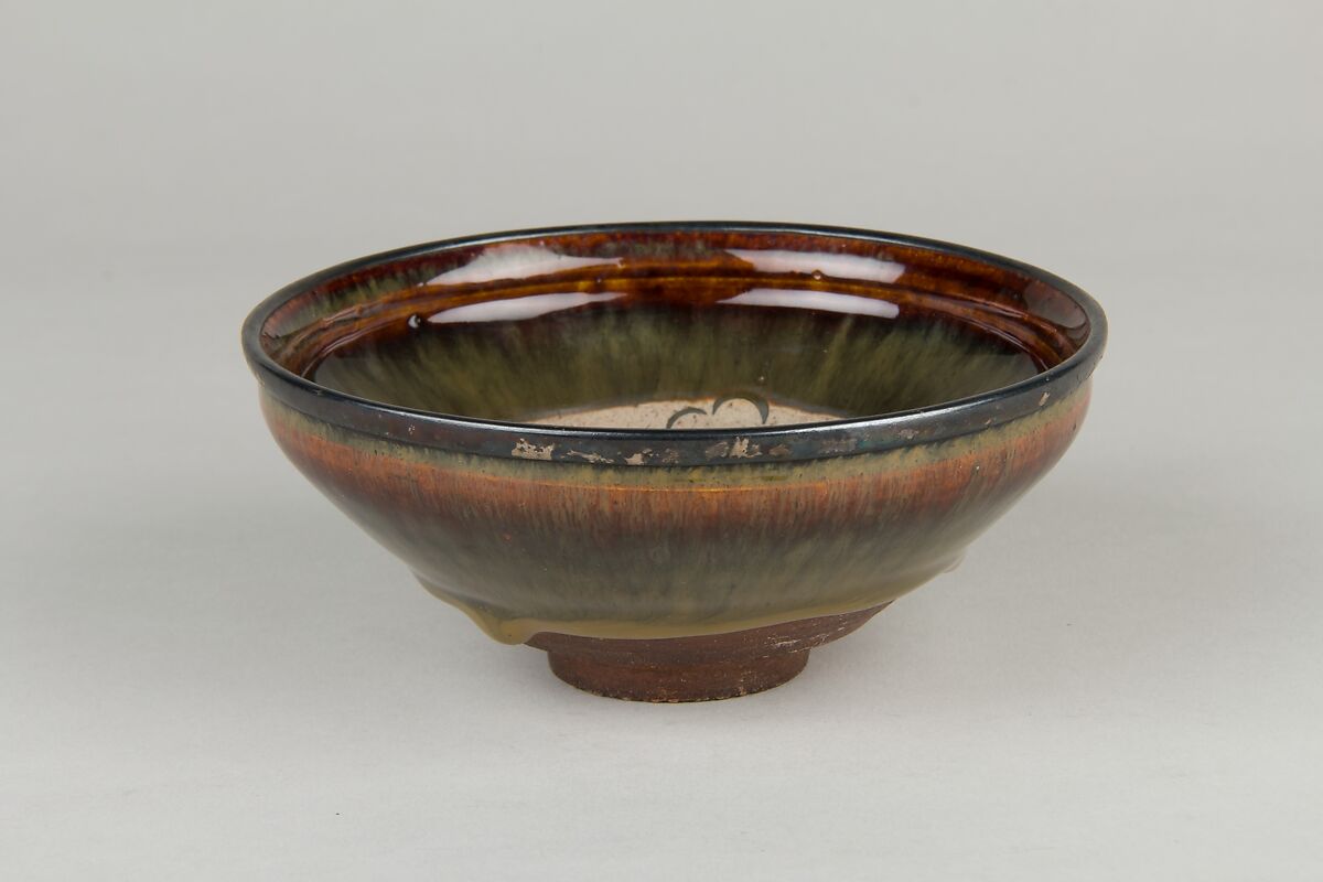 Bowl, Grey porcelaneous ware with silver band on edge (Jian ware?), China