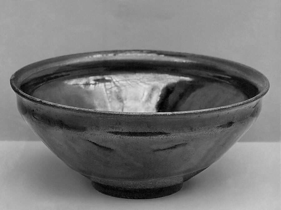 Bowl, Buff clay with light brown glaze (Jian ware), China 