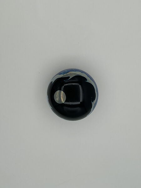 Paperweight, Roland R. Correia (American, born 1949), Glass