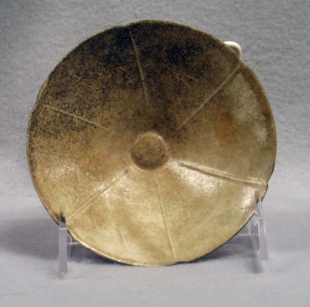 Lobed bowl, Porcelain with crackled glaze (Jingdezhen Qingbai ware), China