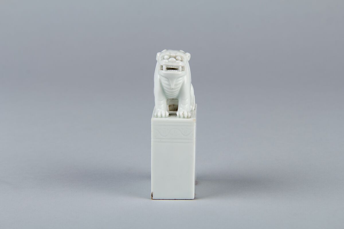 Seal, Porcelain with a clear glaze, China