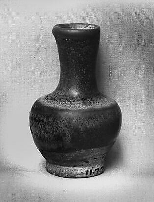Miniature vase, Stoneware with white glaze, China 